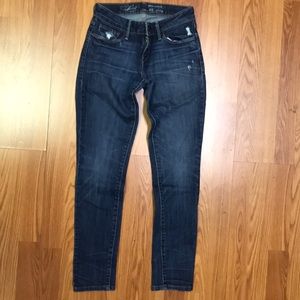 Levi’s Demi curve skinny jeans size 25x30